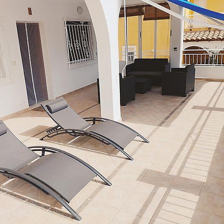 Residencia Tortuga Mora Apartment Калабардина Екстериор снимка
