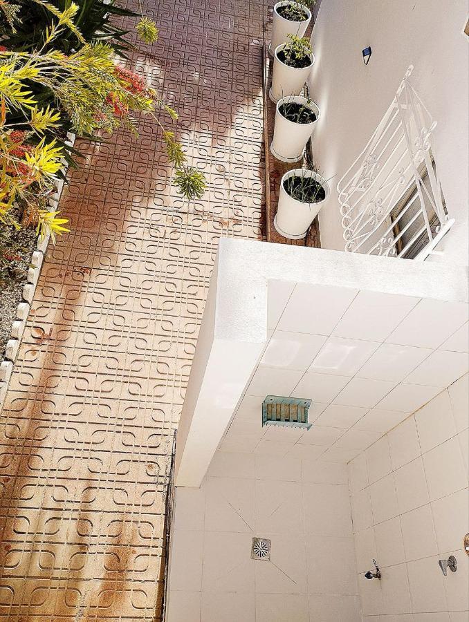 Residencia Tortuga Mora Apartment Калабардина Екстериор снимка
