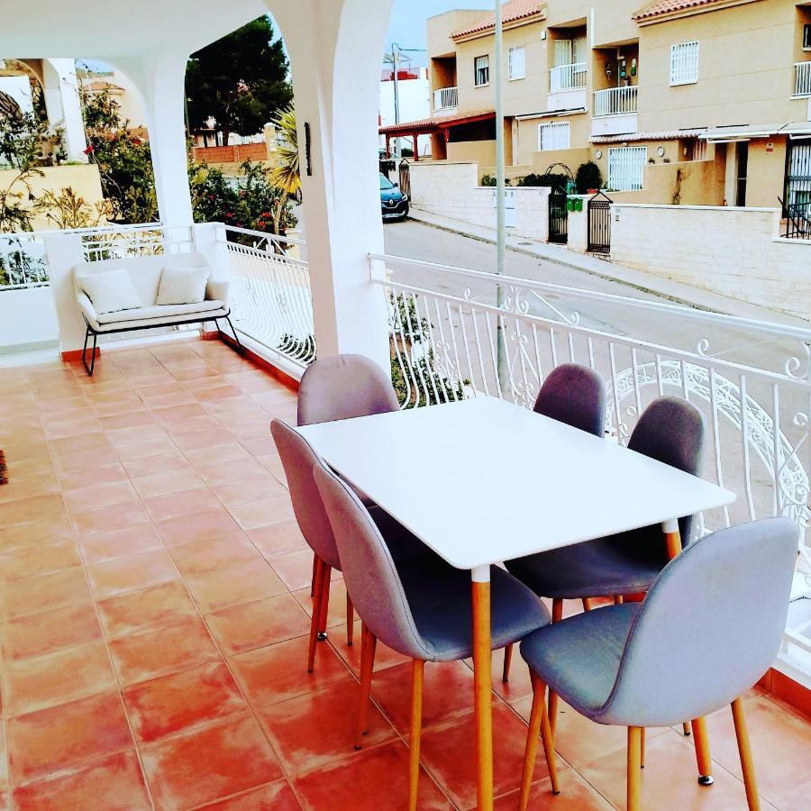 Residencia Tortuga Mora Apartment Калабардина Екстериор снимка