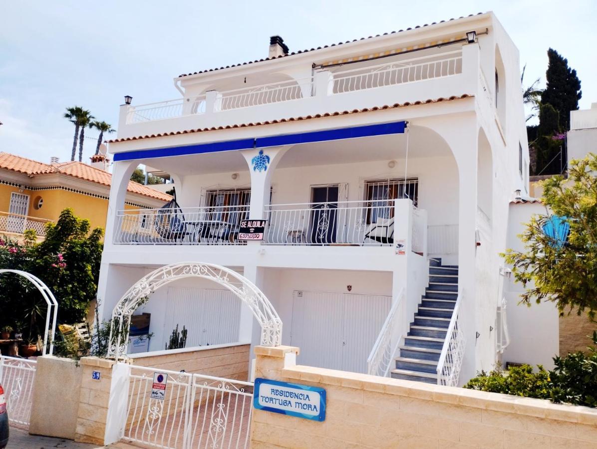Residencia Tortuga Mora Apartment Калабардина Екстериор снимка