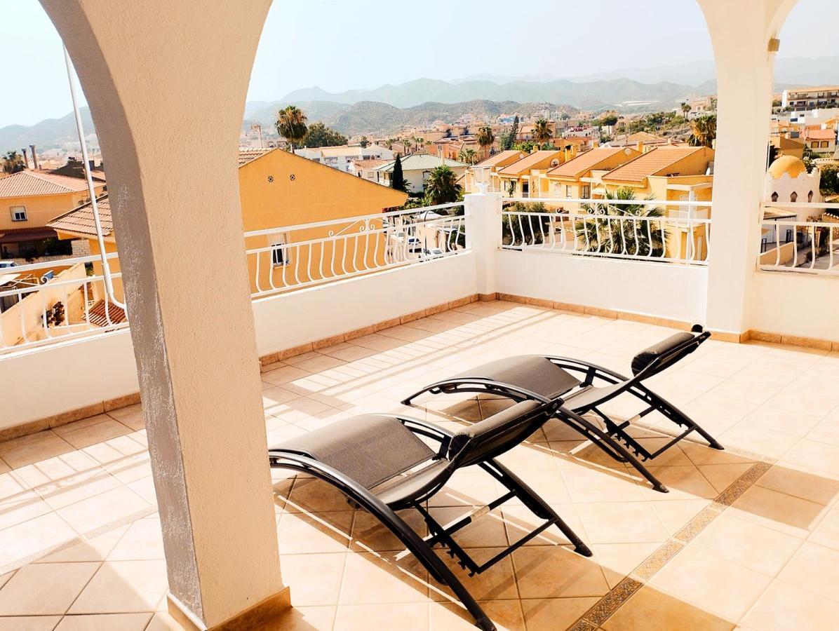 Residencia Tortuga Mora Apartment Калабардина Екстериор снимка