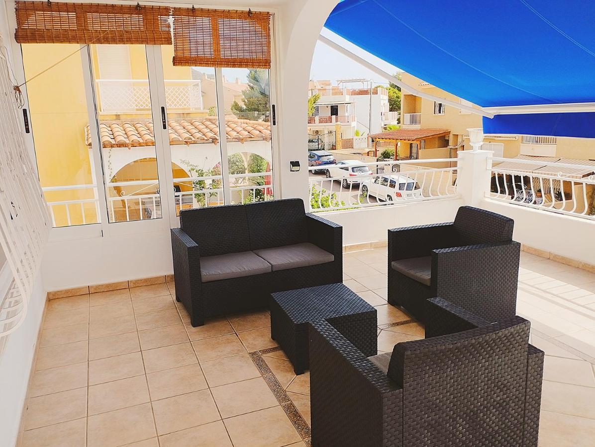 Residencia Tortuga Mora Apartment Калабардина Екстериор снимка